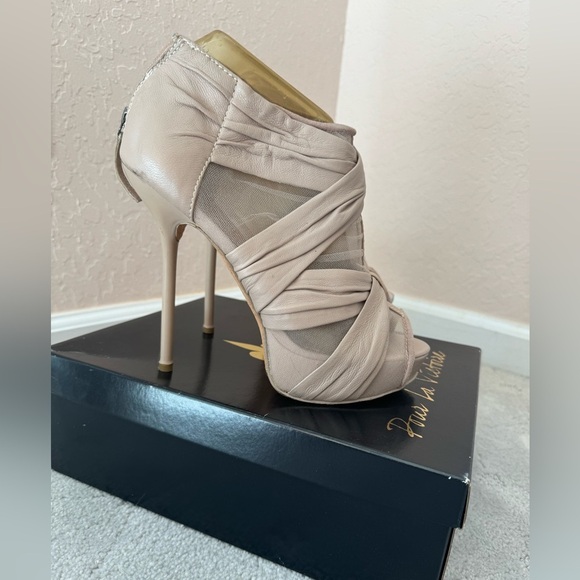 L.A.M.B sheer peep toe ankle booties w platform heels shoes sz 9 - Picture 12 of 12